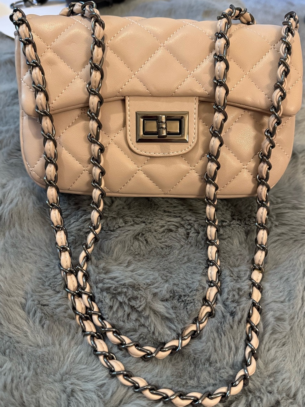 Quilted Chain Crossbody